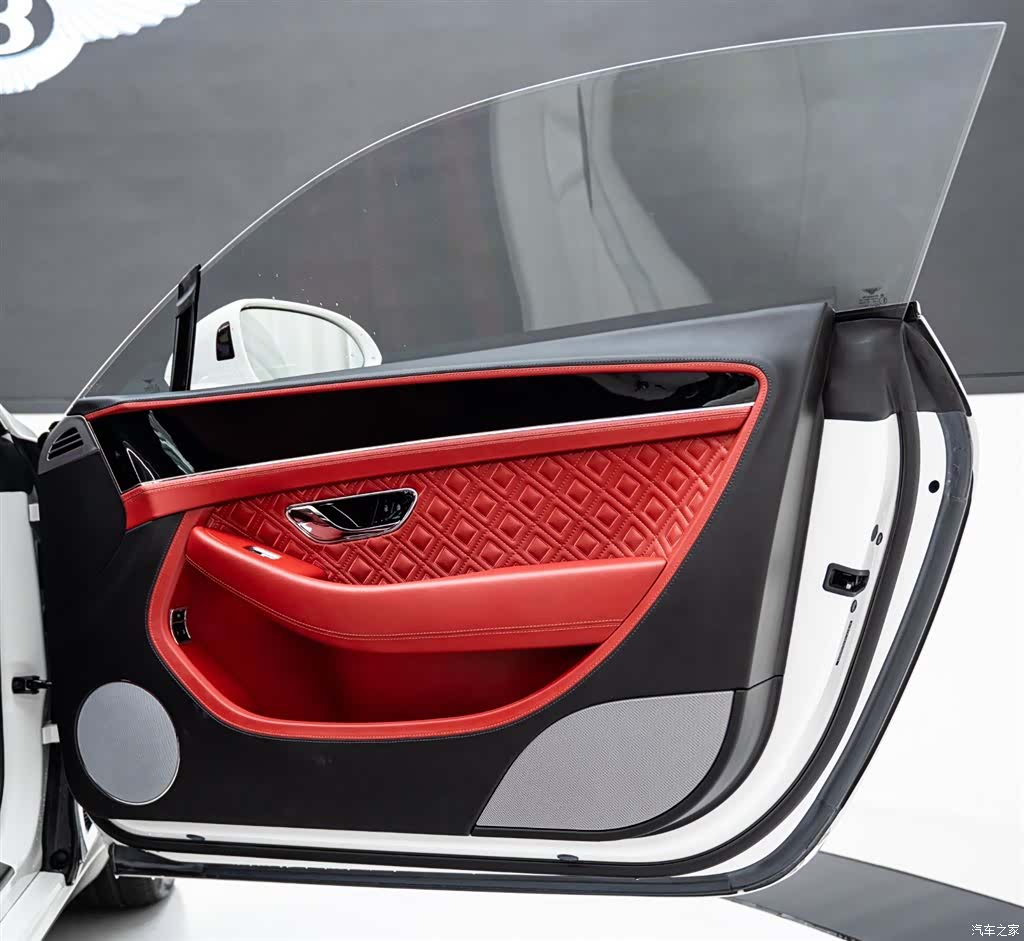 Bentley Continental GT, 2022 15