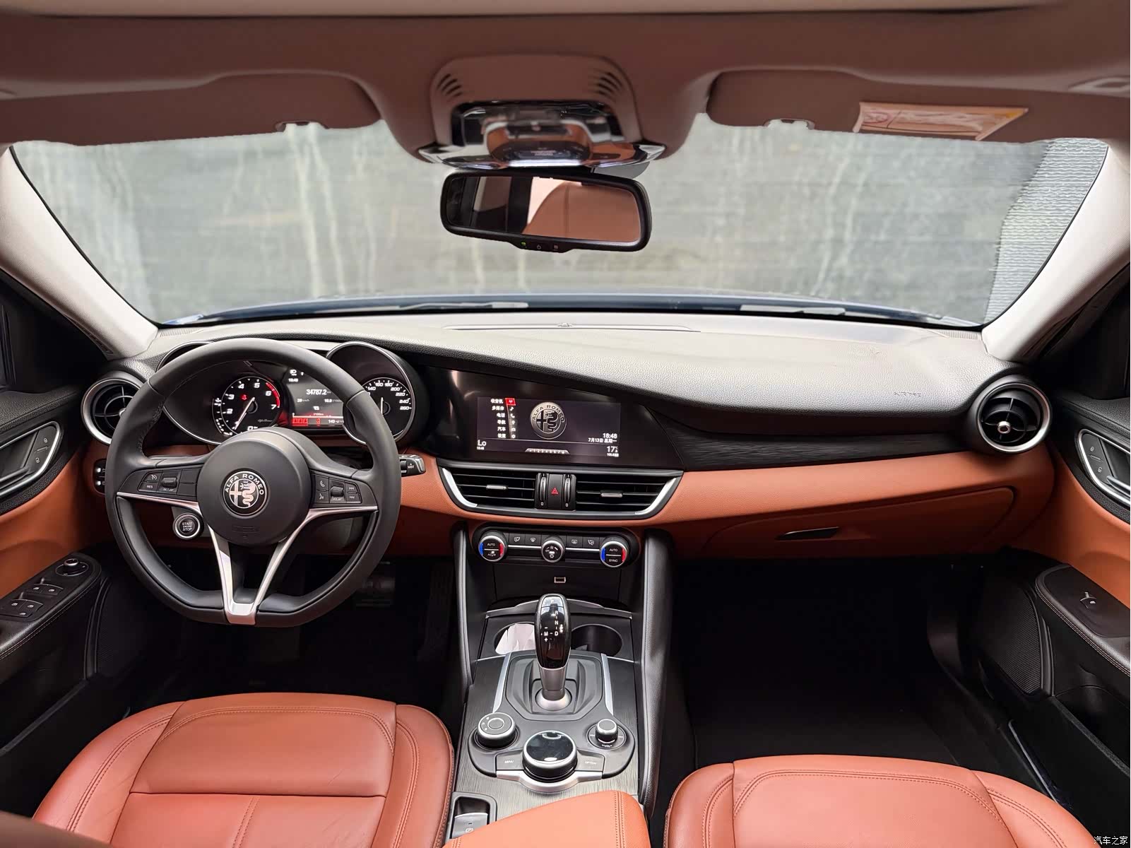 Alfa Romeo Giulia, 2019 6