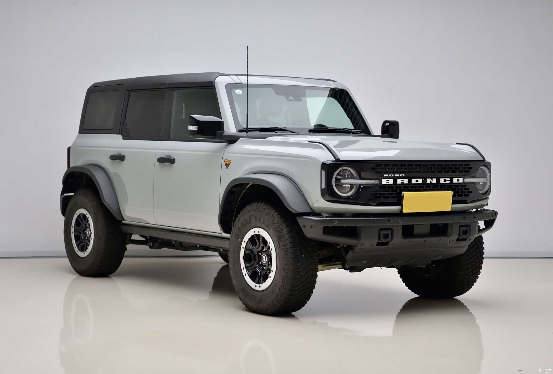 Ford Bronco, 2025 3