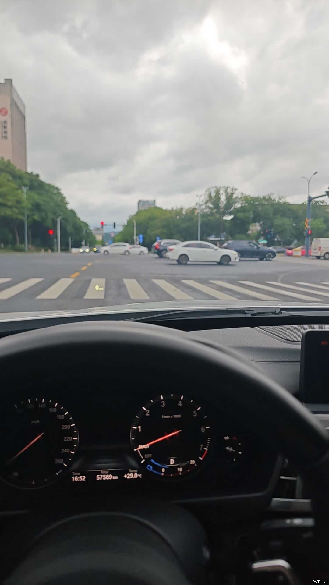 BMW 3 Series, 2019 17