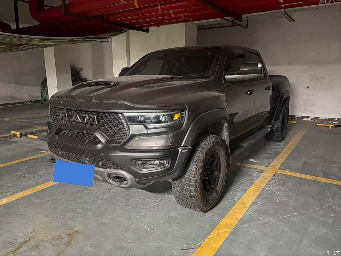 RAM Trucks, 2022 1
