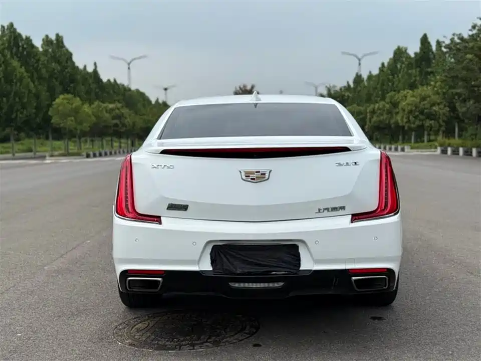 Cadillac XTS