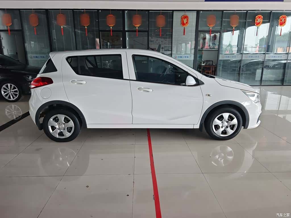 Wuling 310, 2017 8