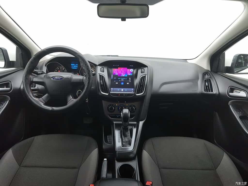 Ford Focus, 2014 все фото