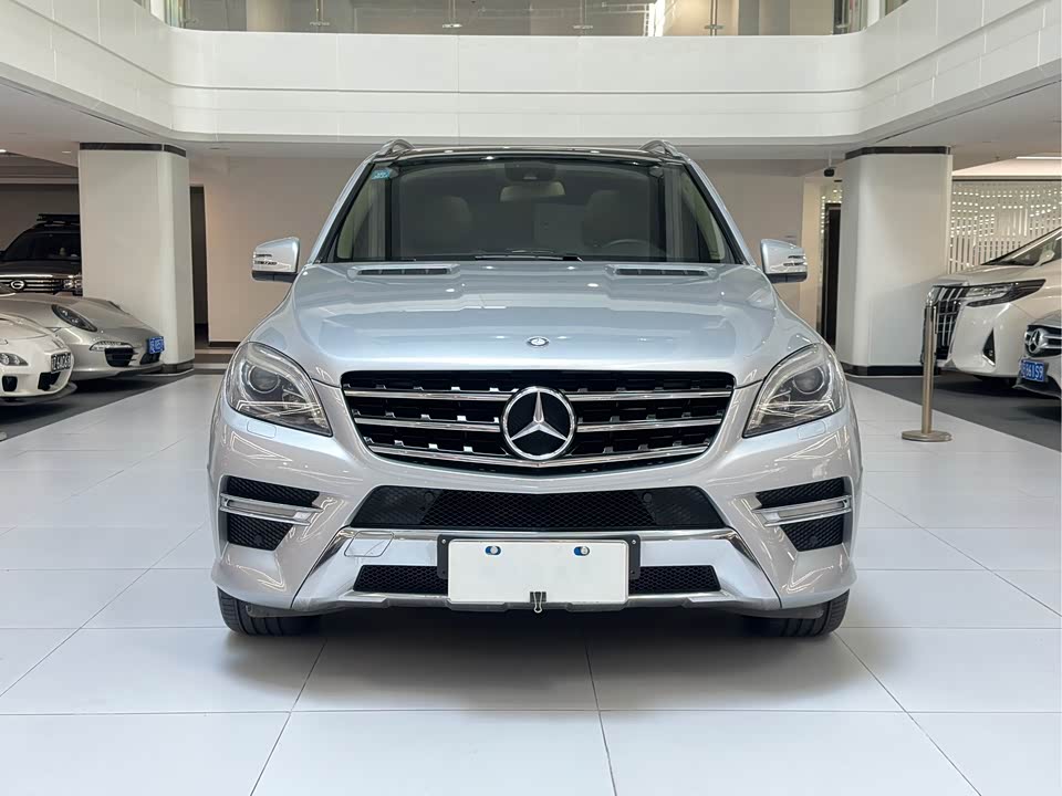 Mercedes-Benz M class