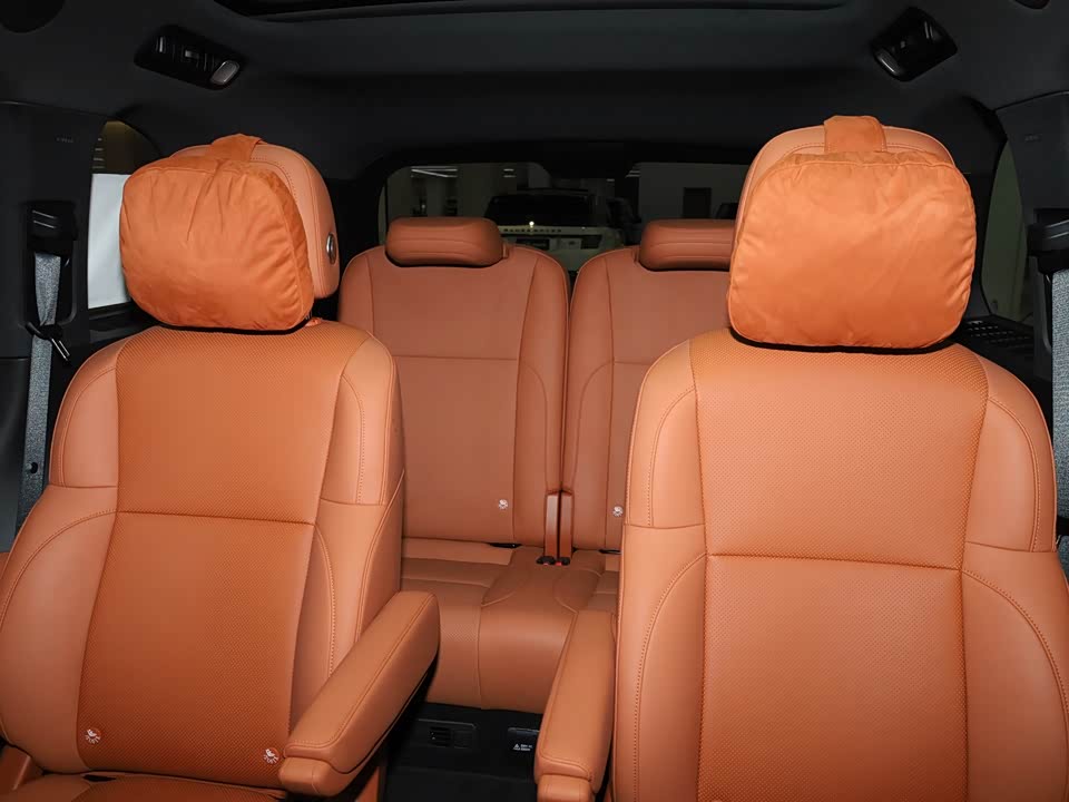 Li Auto Ideal L8