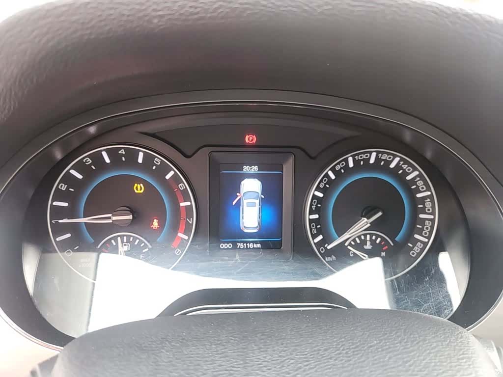 Haval H2, 2015 12