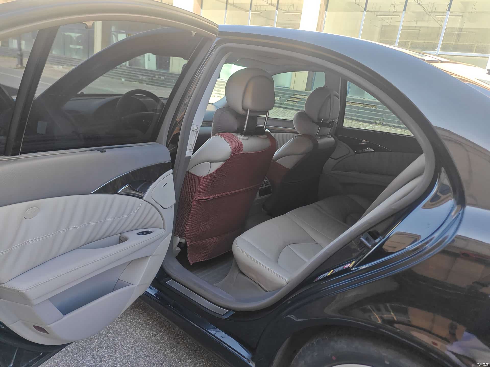 Mercedes-Benz E-Class, 2007 6