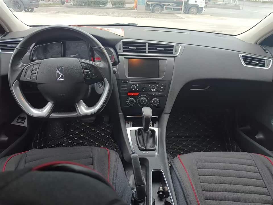 DS 5LS DS 5LS