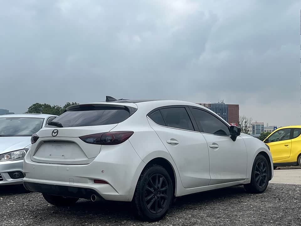 Mazda 3 Angkesaila Mazda 3 Angkesaila