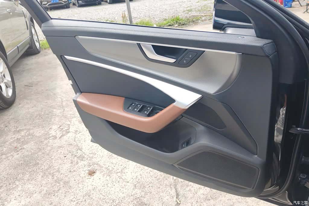 Audi A6L, 2019 7