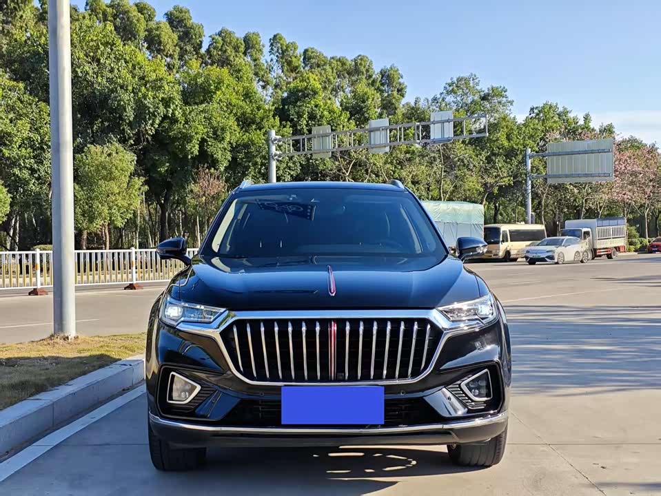 Hongqi HS5