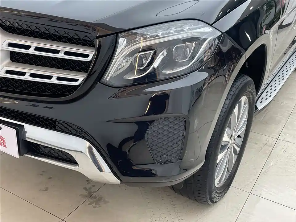 Mercedes-Benz GLS Mercedes-Benz GLS