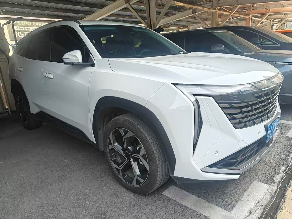 Geely Atlas L