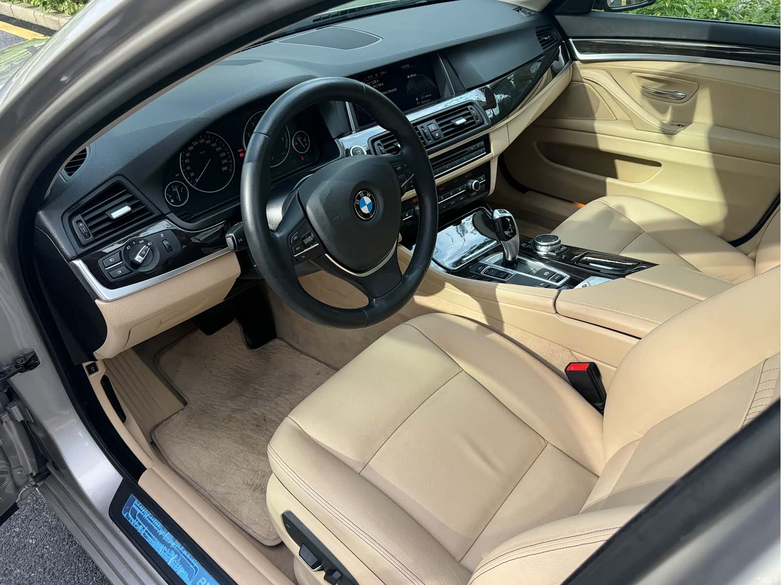 BMW 5 Series, 2015 8