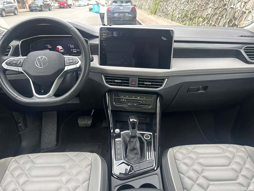 Volkswagen Tayron, 2023 11