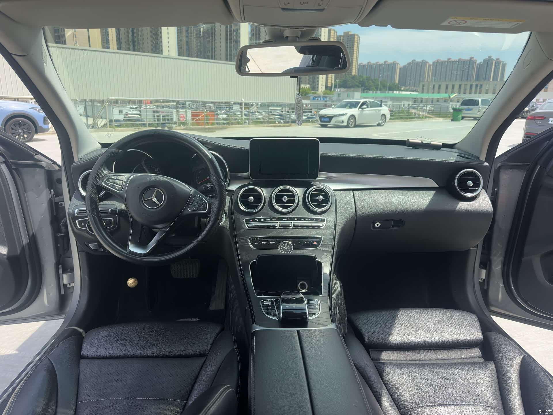 Mercedes-Benz C-Class, 2015 12