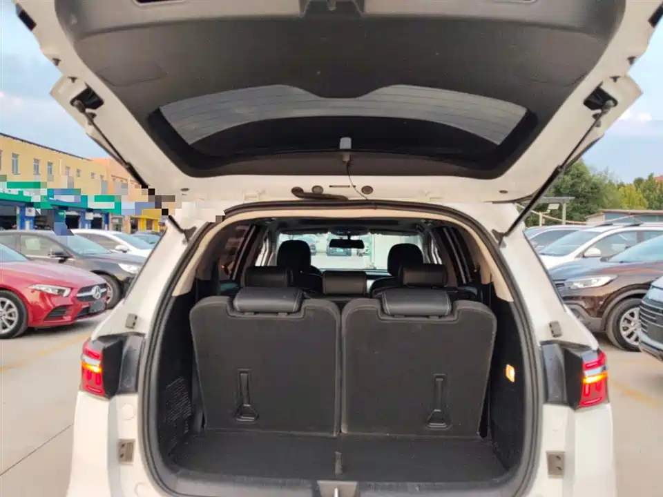 BYD Song MAX BYD Song MAX