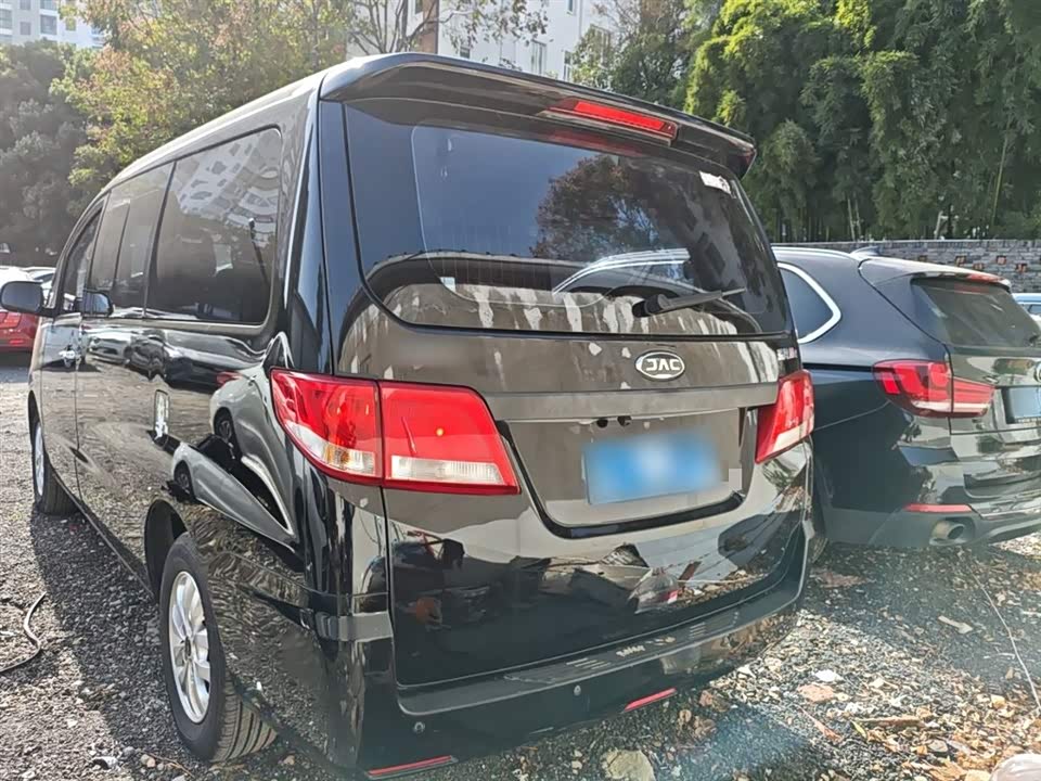 JAC Refine Ruifeng M4