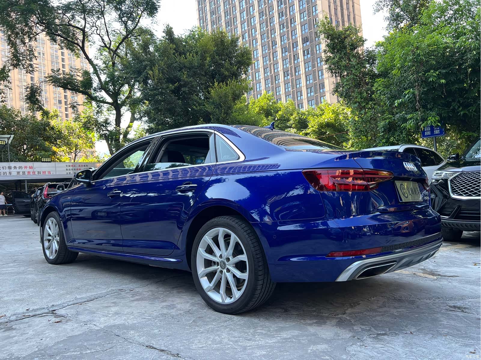 Audi A4L, 2019 21