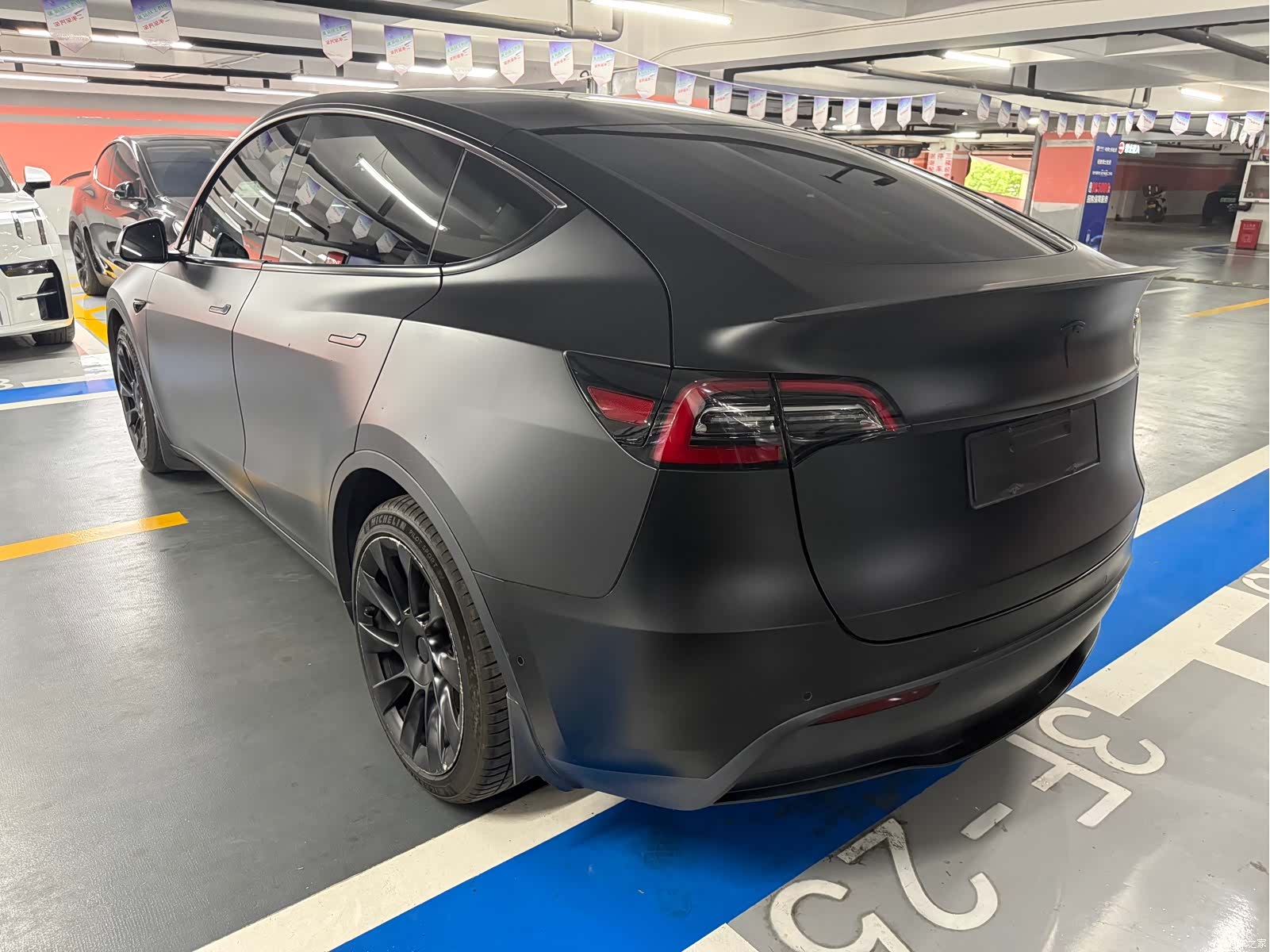 Tesla Model Y, 2021 12