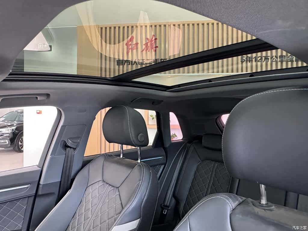 Audi Q3, 2025 13