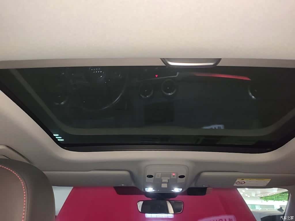 Audi Q2L, 2023 18