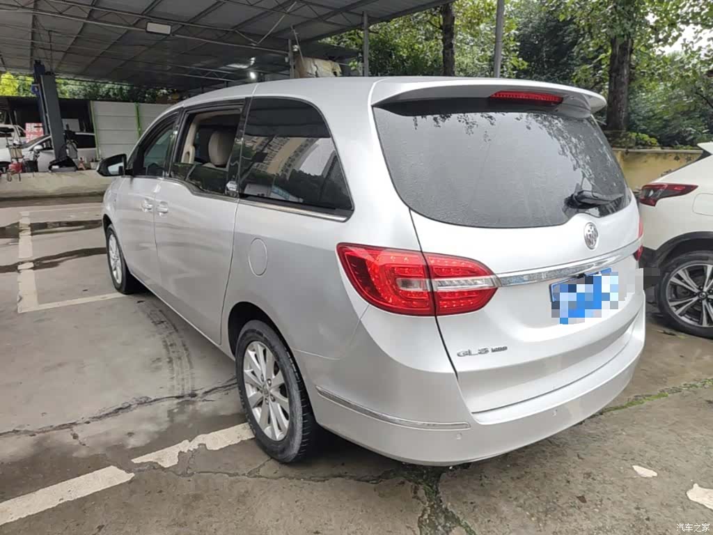 Buick GL8, 2017 все фото