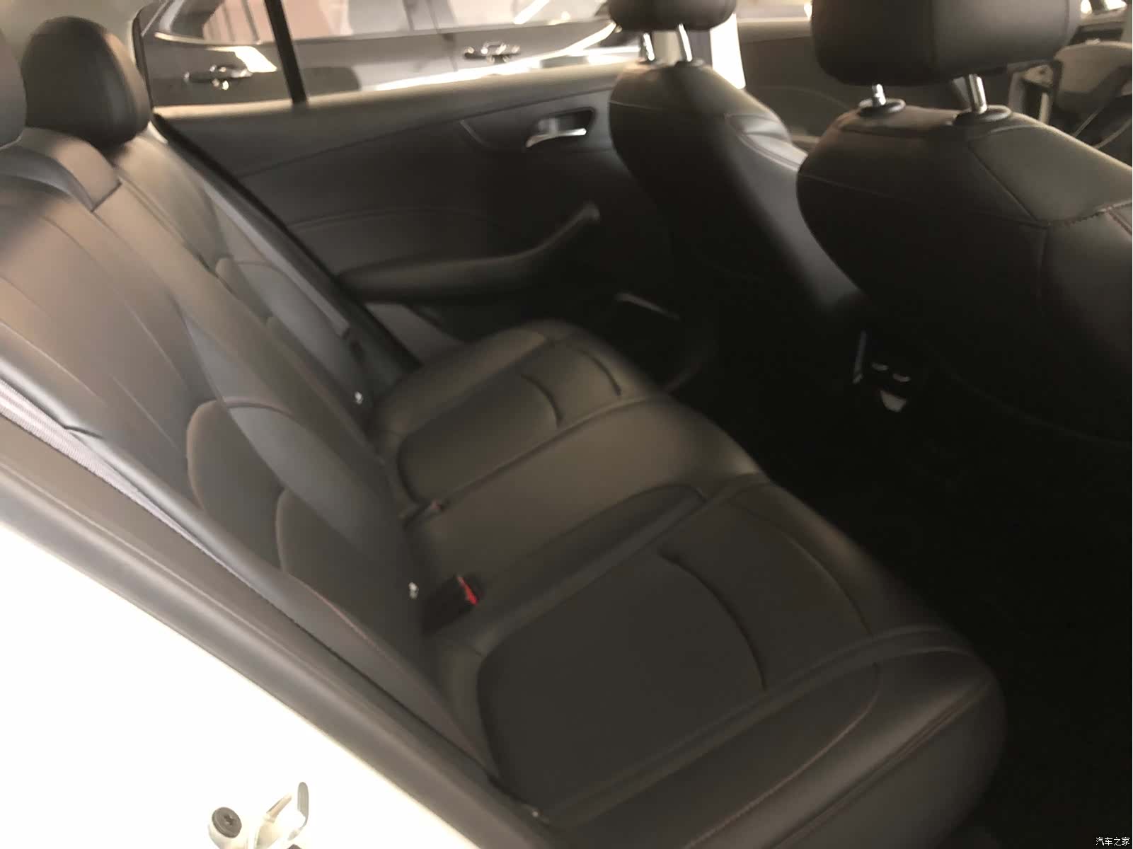 Roewe i5, 2024 8