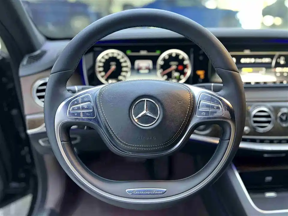 Mercedes-Benz S-class Mercedes-Benz S-class