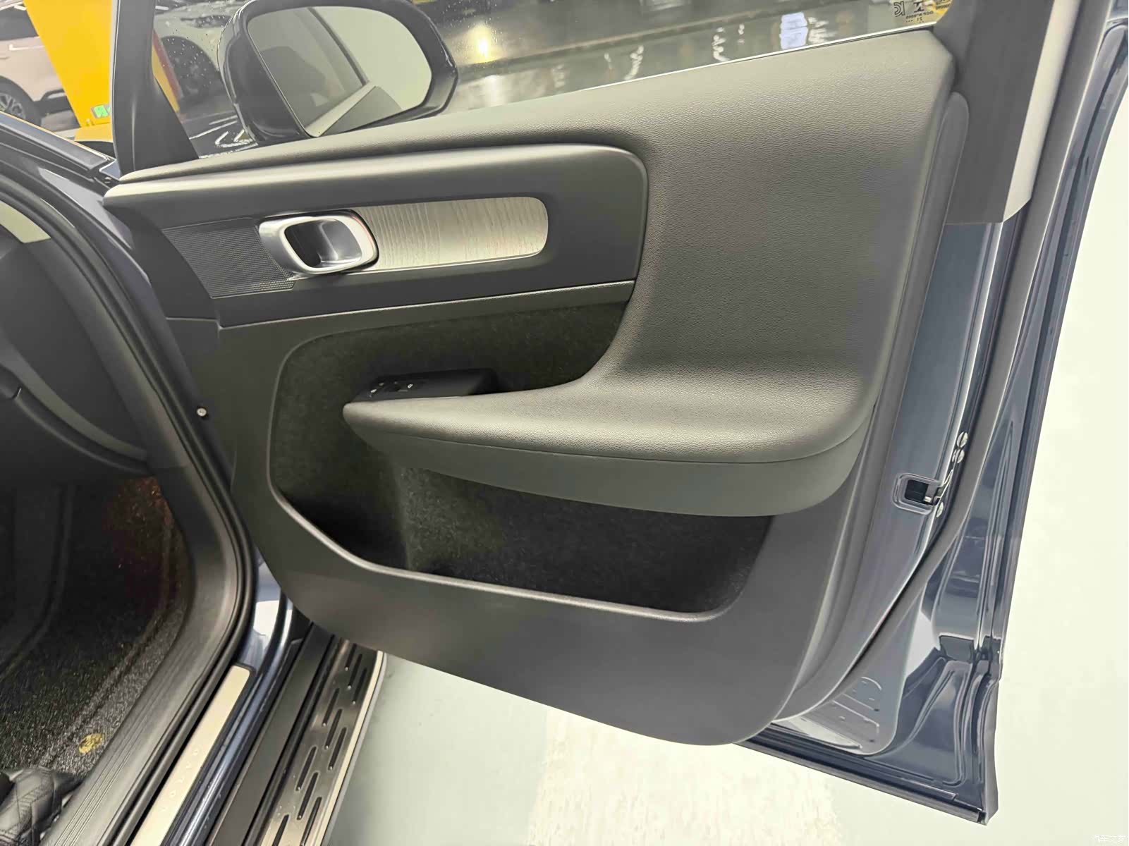 Volvo XC40, 2021 все фото