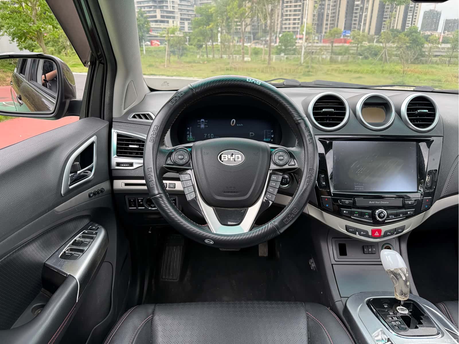 BYD S7, 2015 11