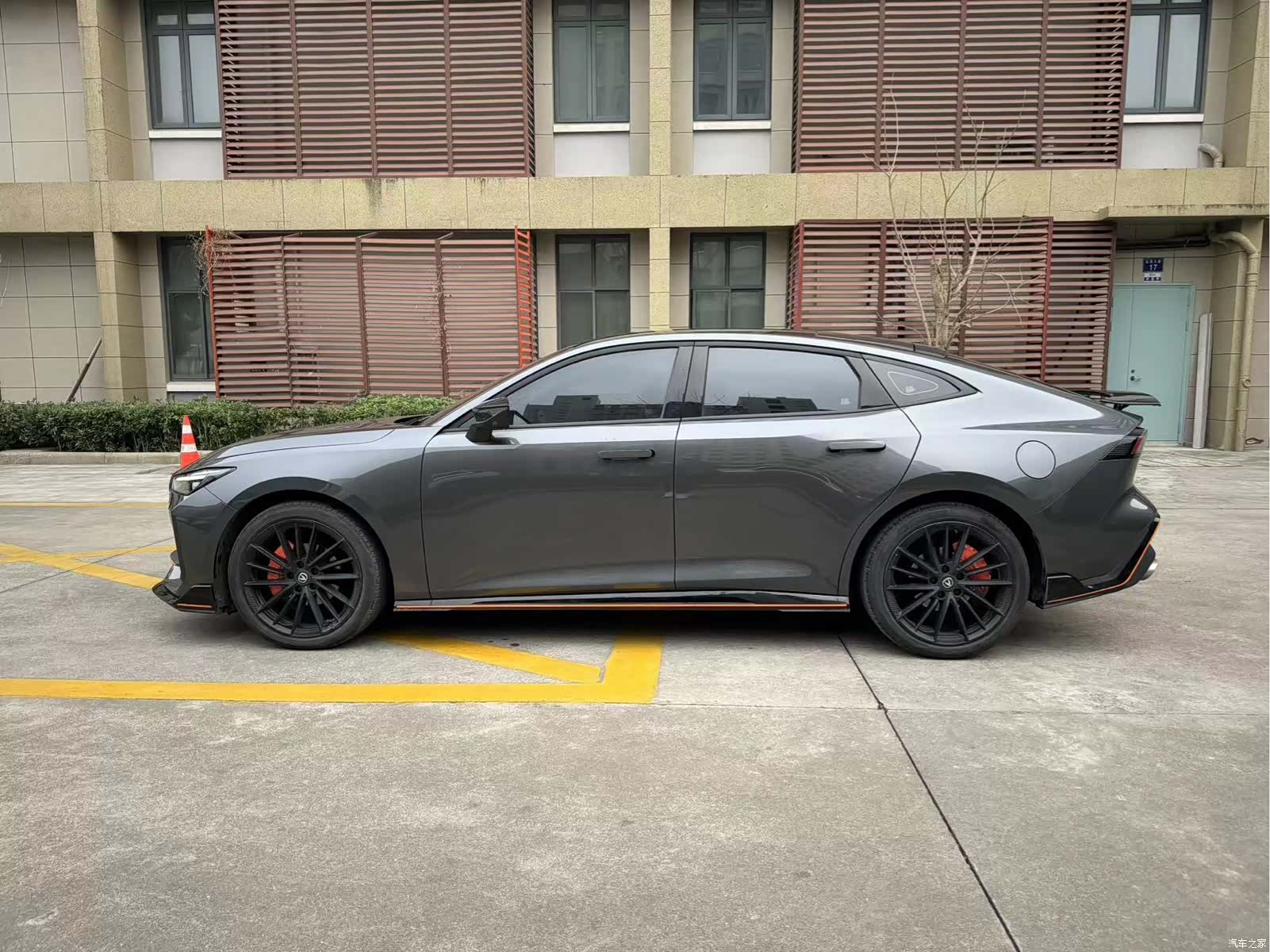 Changan UNI-V, 2023 12