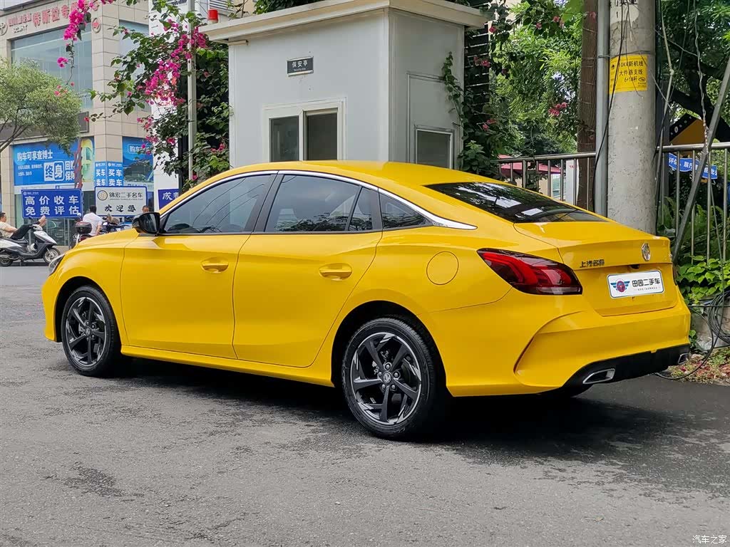 MG MG5, 2023 4