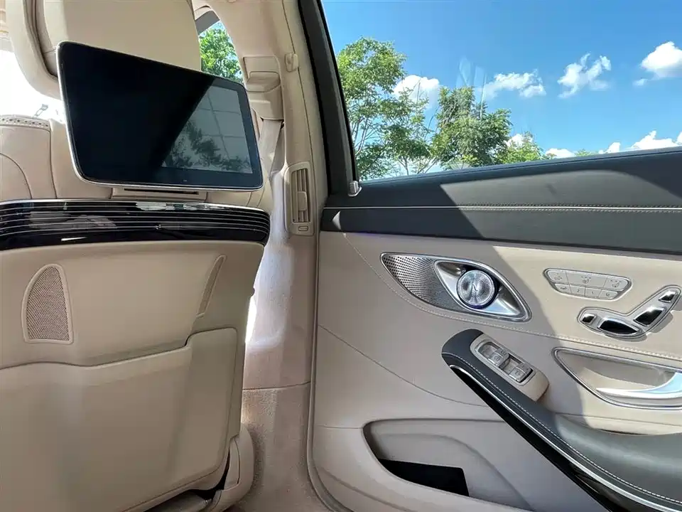 Mercedes-Benz Maybach S-class