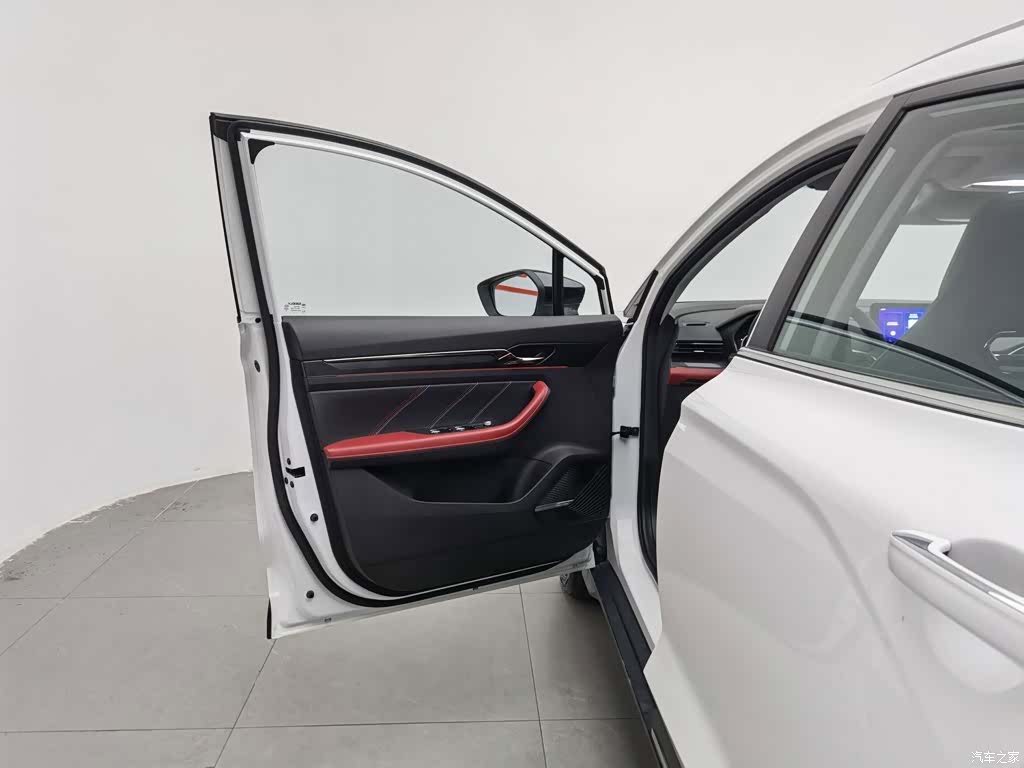 Geely Emgrand, 2021 8