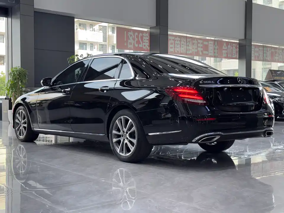 Mercedes-Benz E-class Mercedes-Benz E-class