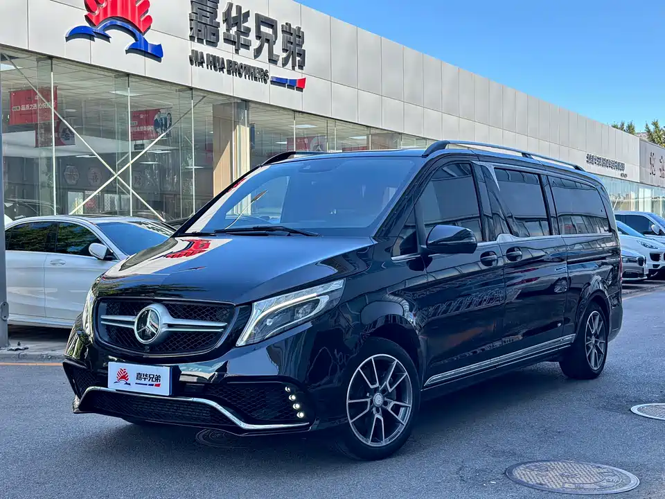 Mercedes-Benz V-class