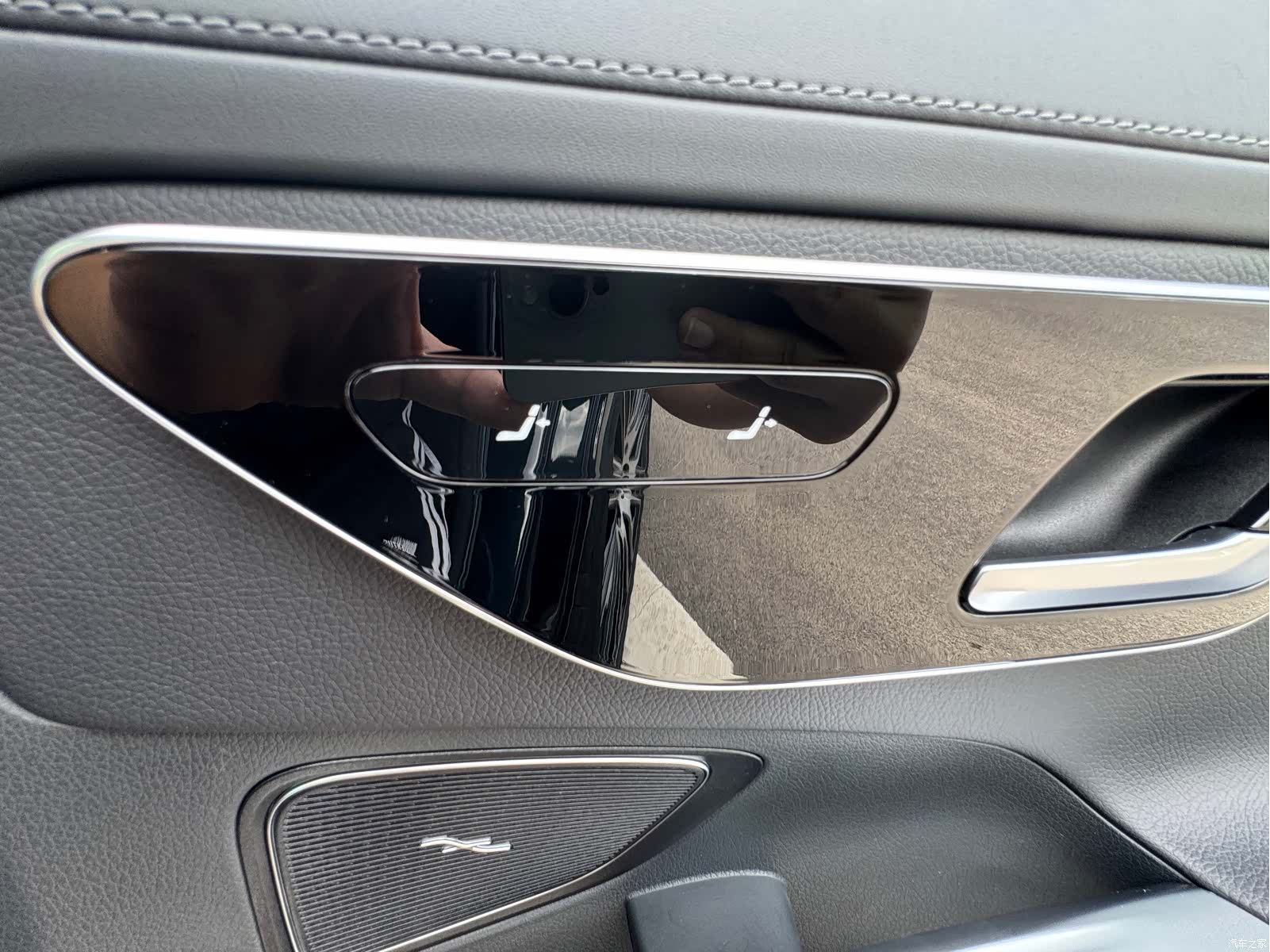 Mercedes-Benz C-Class, 2021 16