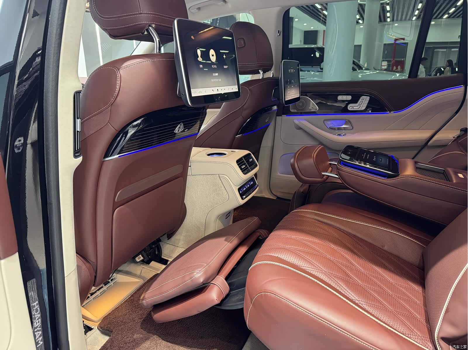Maybach GLS, 2024 20
