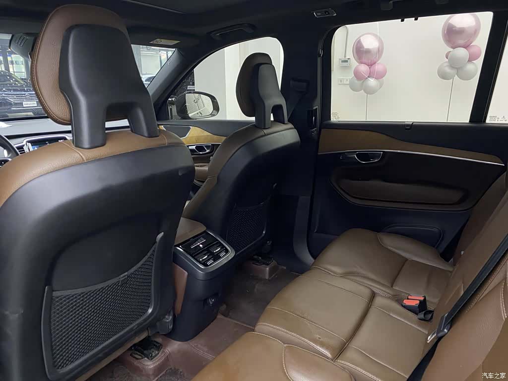 Volvo XC90, 2021 7