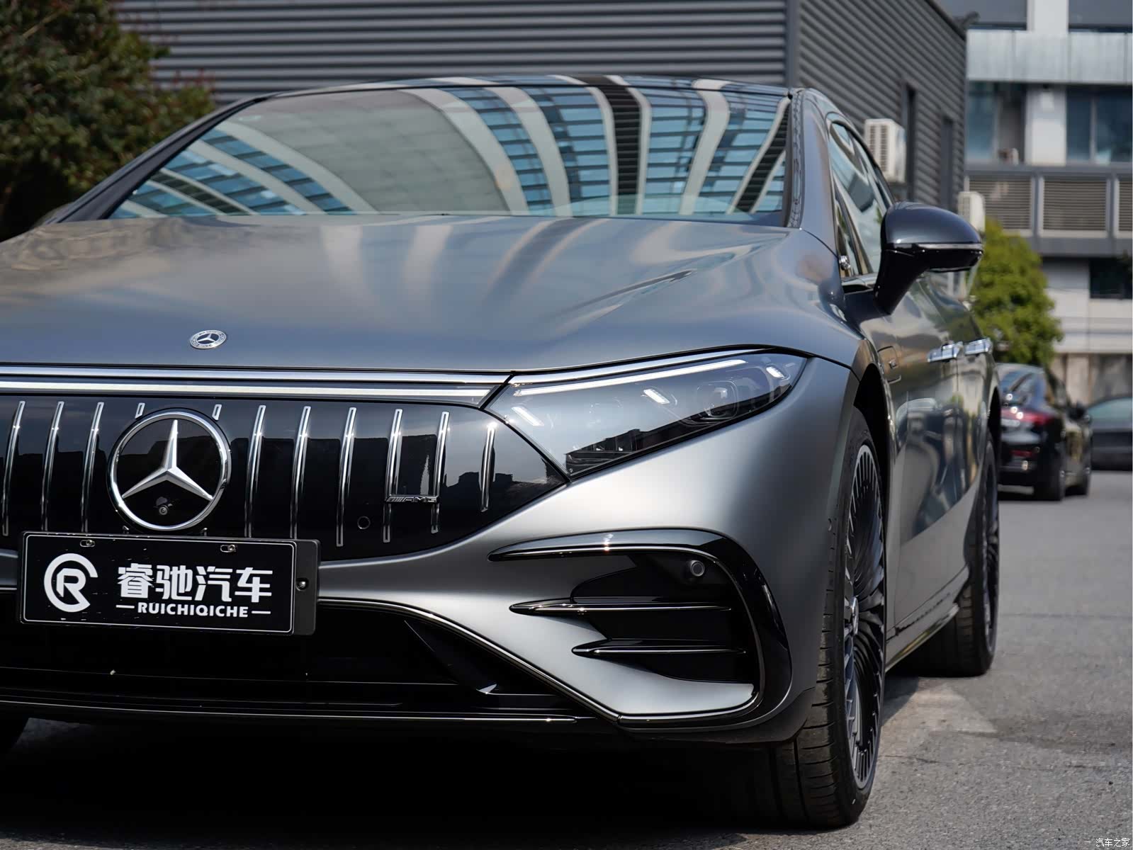 Mercedes-Benz EQS, 2025 8