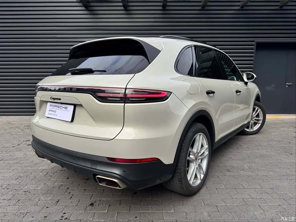 Porsche Cayenne, 2022 все фото
