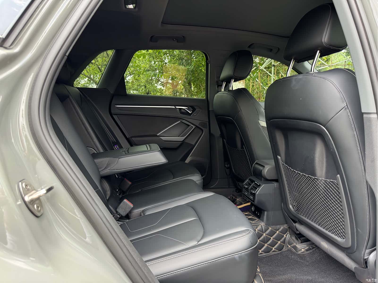 Audi Q3, 2023 9