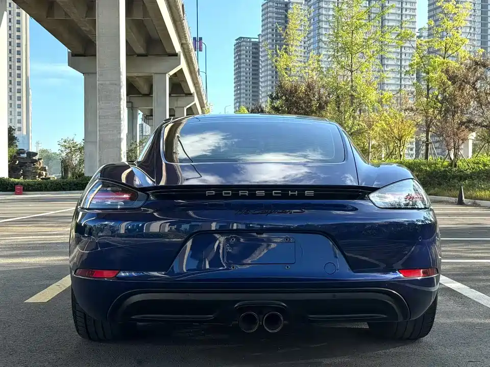 Porsche 718