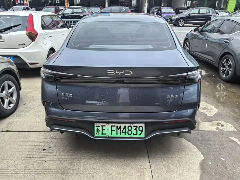BYD Seal 06