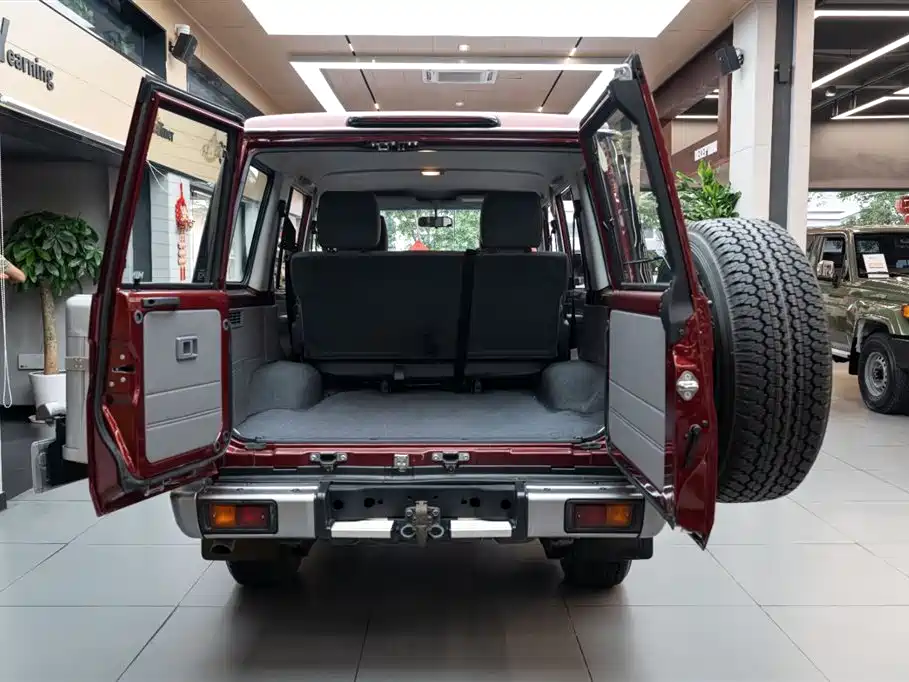 Toyota Land Cruiser Toyota Land Cruiser