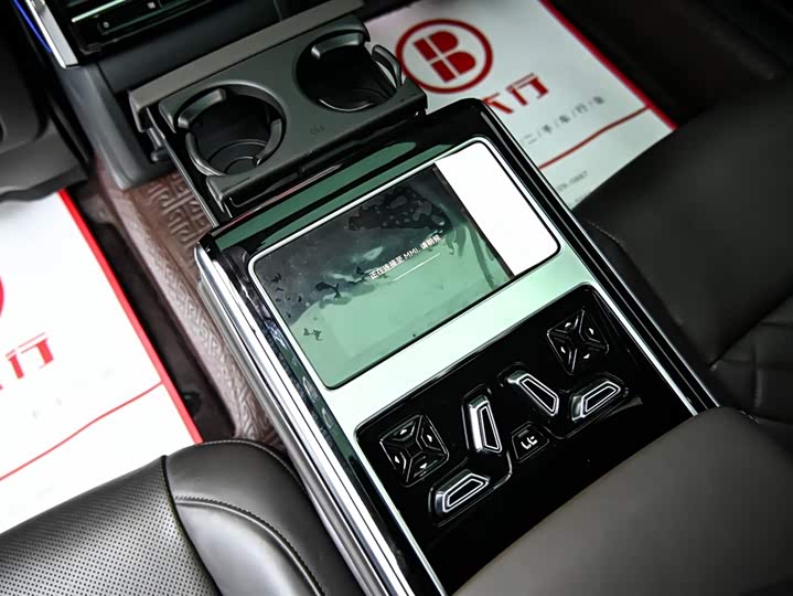 Audi A8 xin neng yuan 2022 A8 L 60 TFSIe quattro dian cang ban