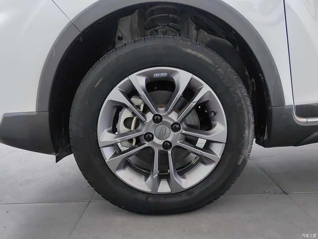 Geely X3, 2021 17