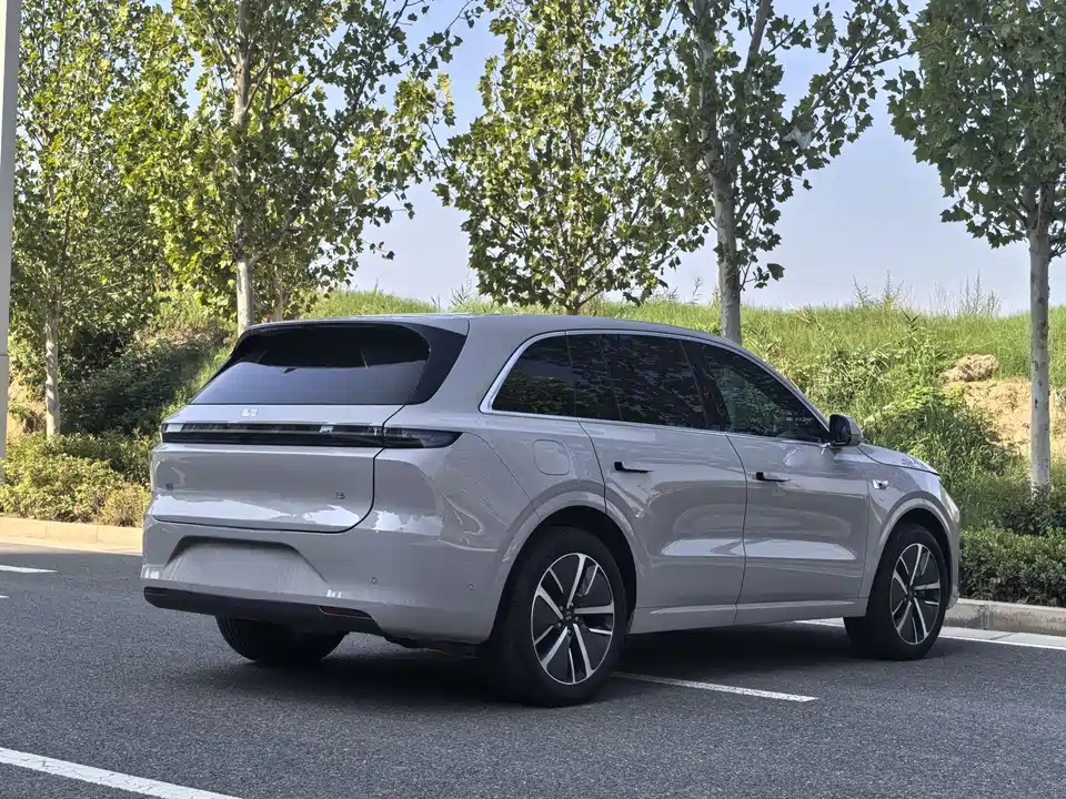 Li Auto Ideal L6